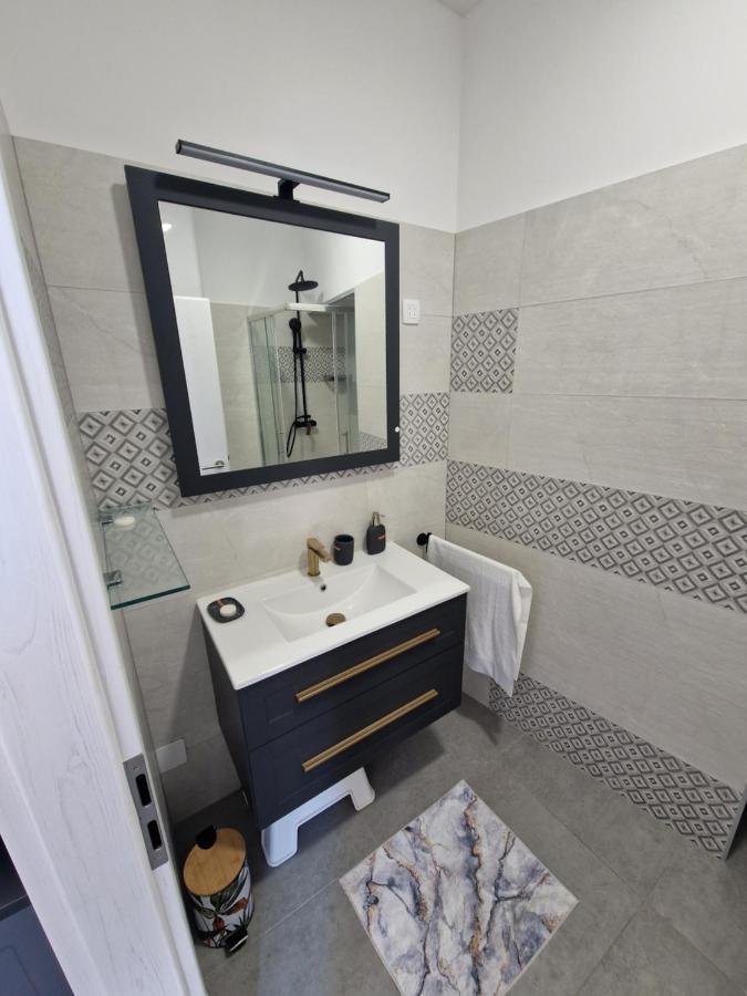 Villa Galleria Sukošan Esterno foto